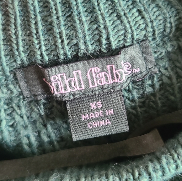 Wild Fable Green sweater XS - Picture 2 of 2